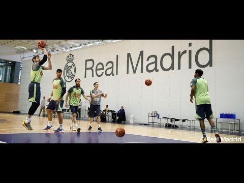 Primer entrenamiento en el Pabellón Ciudad Real Madrid